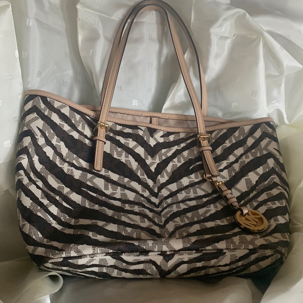 Michael Kors Tote